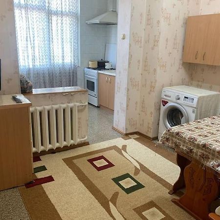 Apartament Ташкент Суточно Zewnętrze zdjęcie